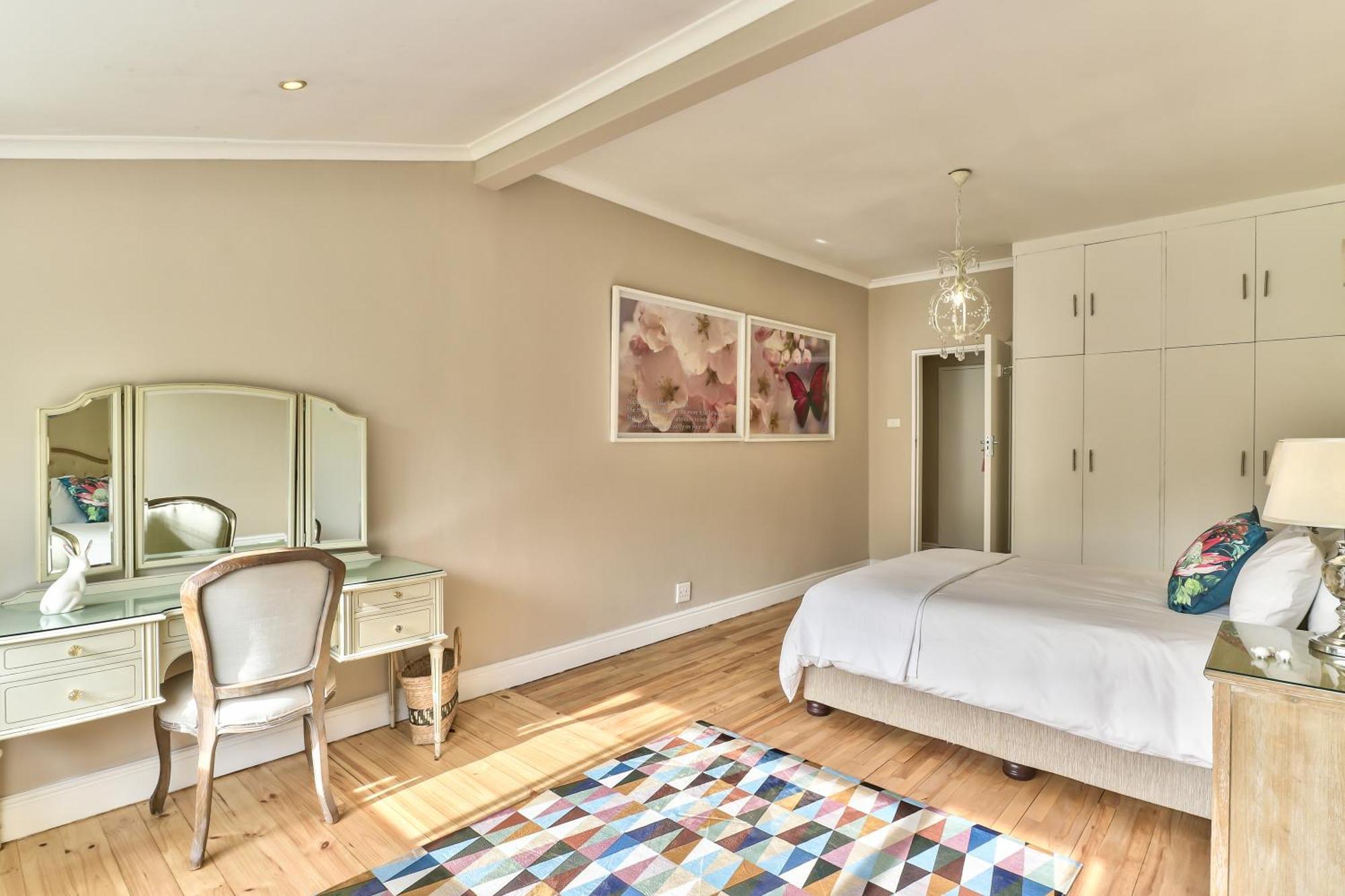 Maple Apartment Cape Town